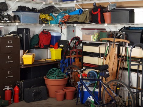 Efficient team handling office clearance in Tooting